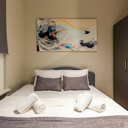 Mesmerizing Flat With Bosphorus View In Beyoglu Leilighet Istanbul Eksteriør bilde